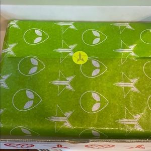 Jeffree star alien palette